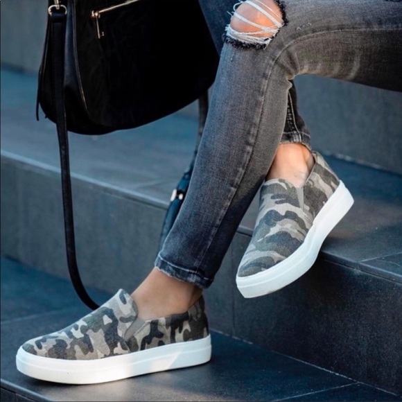 Shoes - Camo Camouflage Slip On Sneakers